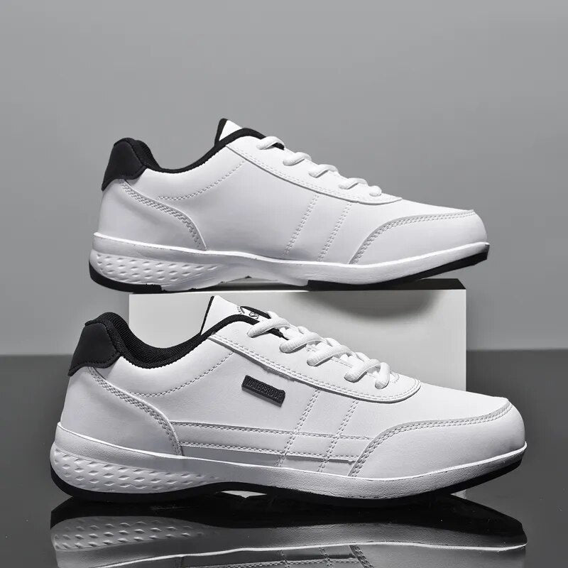 Men's lightweight breathable leather casual sneakers