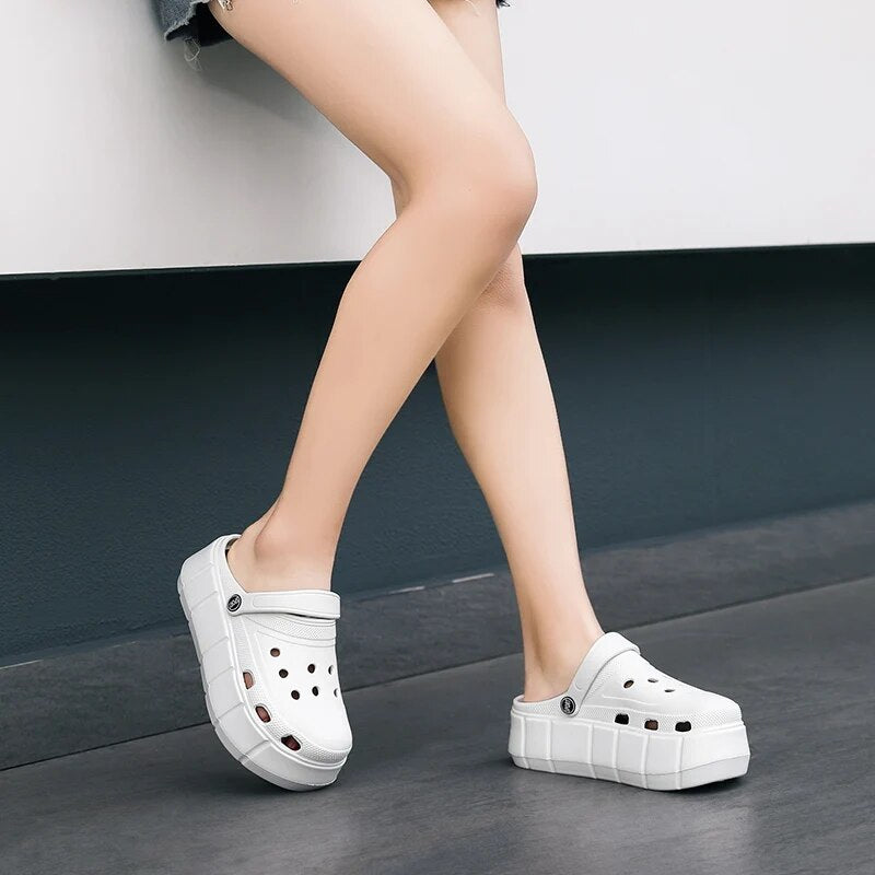 stylish slip-on clogs for women for summer 2025