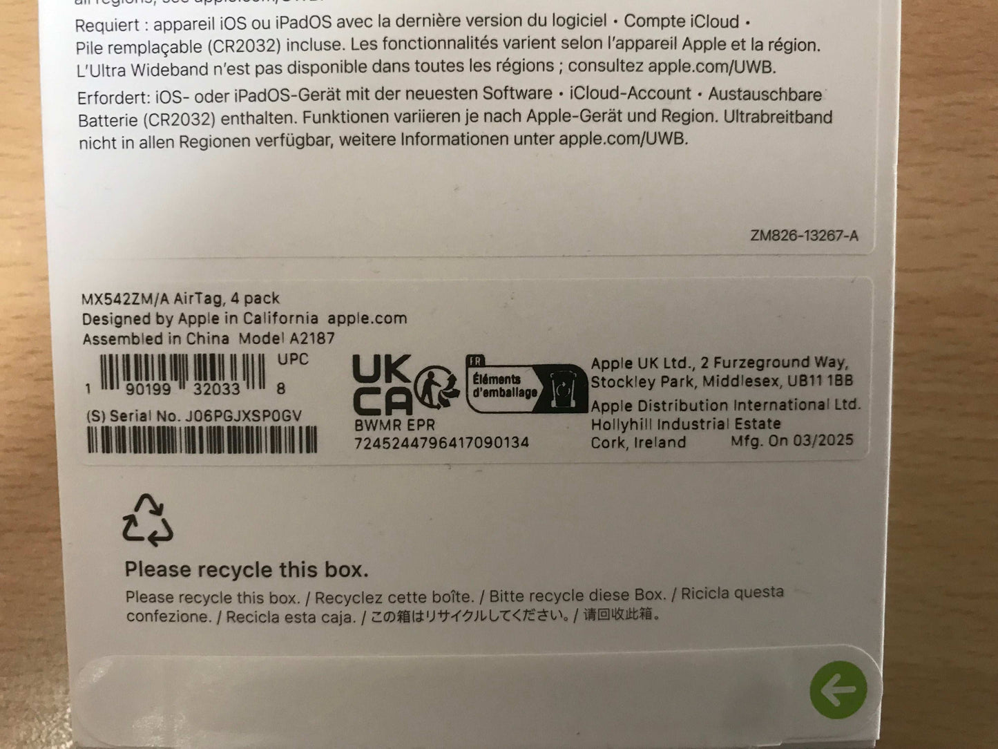 Apple Air Tags, Track your keys, wallet, luggage, backpack. Replaceable battery. Water-resistant.