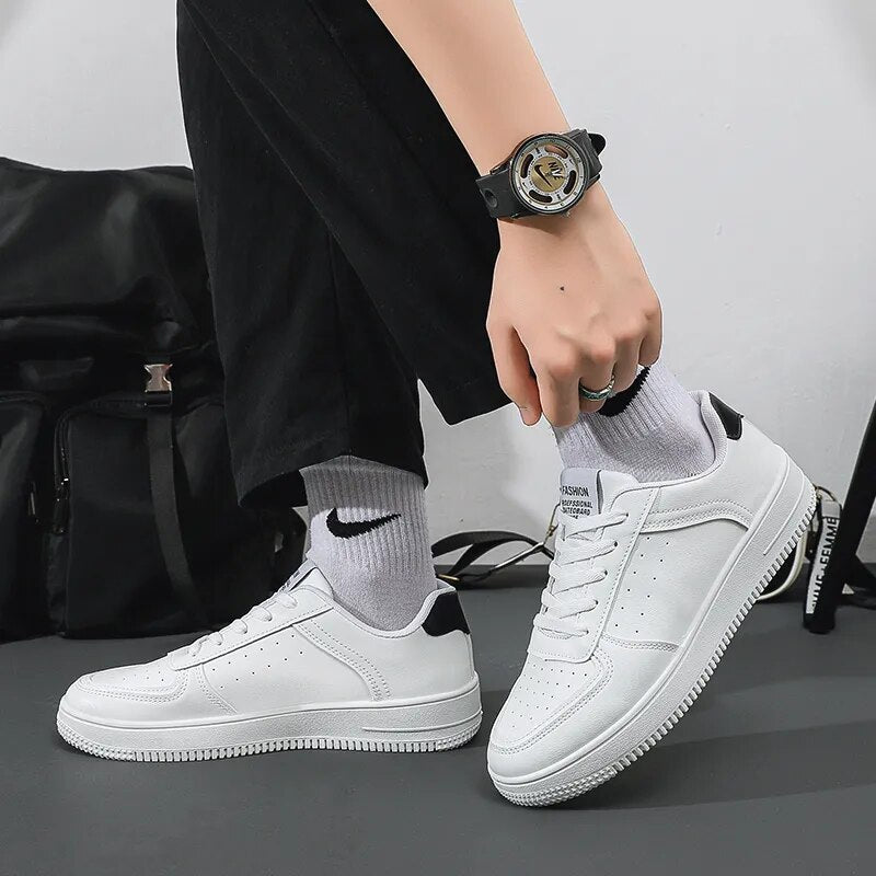 Leather Men White Flat Casual Shoes Lightweight Sneakers Breathable