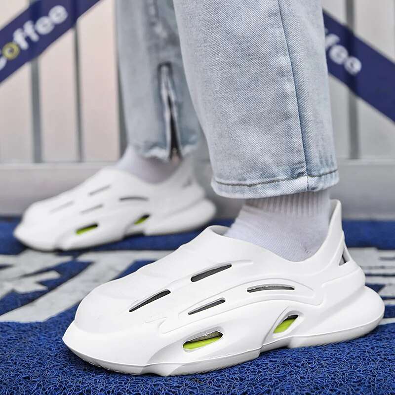 Designer Shoes for Men and Women Luxury Brand Men's Sandals High Elasticity Beach Slippers Fashion Male Casual Sneakers