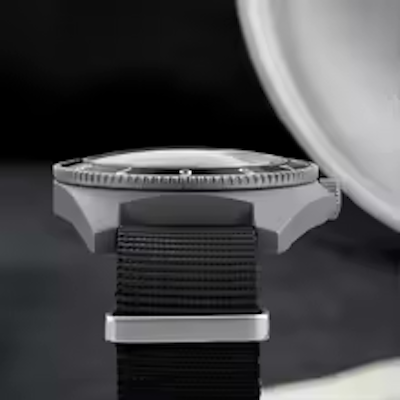 Watchdives WD1972 Quartz Watch VH31 Sweep Seconds Movement Sapphire Crystal BGW9 Luminous 20Bar Waterproof Vintage Men's Watch